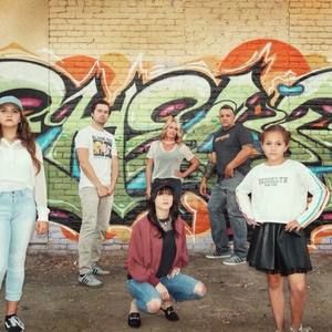 Meet your Posher, Brook